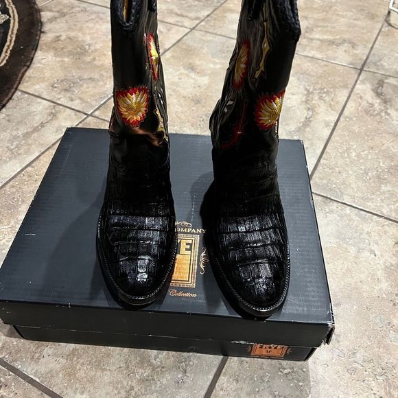 Frye-10- Fit like a 9–Hope Alligator Boots- Like 🆕 - Picture 7 of 9